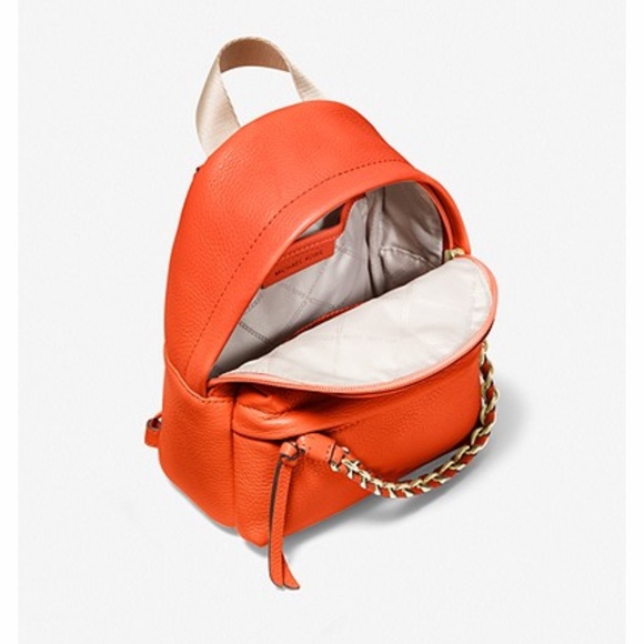 Micheal Kors, leather Slater backpack with tons of pockets. - Picture 2 of 15